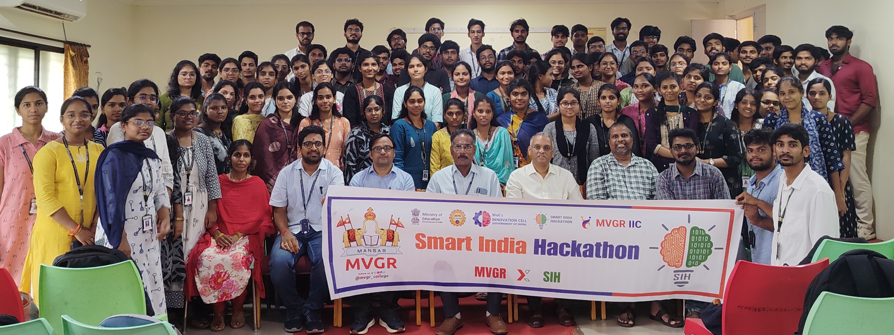 MVGR-IIC Conducts Internal Hackathon for Smart India Hackathon 2026